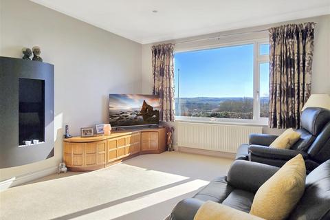 3 bedroom detached bungalow for sale, Meadowside, Barnstaple EX31
