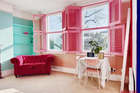 Studio for sale, All Saints Road, Cheltenham GL52