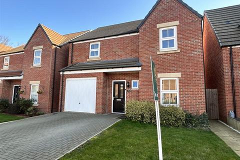 4 bedroom detached house to rent, Foster Way, Kettering NN15