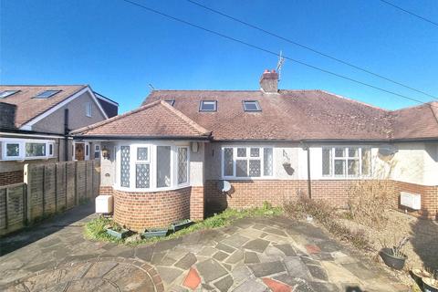 4 bedroom bungalow to rent, Ridgeway Crescent, Kent BR6