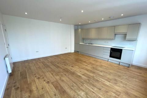 2 bedroom flat to rent, Perrymount Road, Haywards Heath,