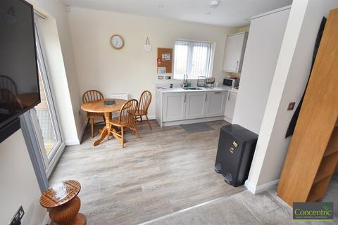 3 bedroom detached bungalow for sale, Chase Heights, Cannock