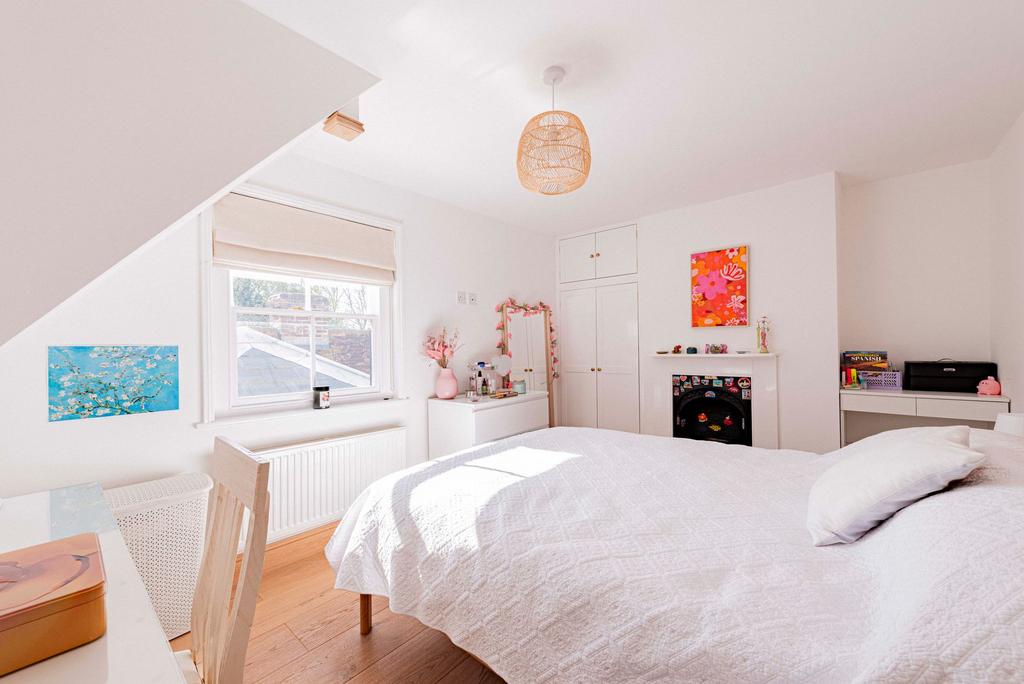 Bedroom Four (1)