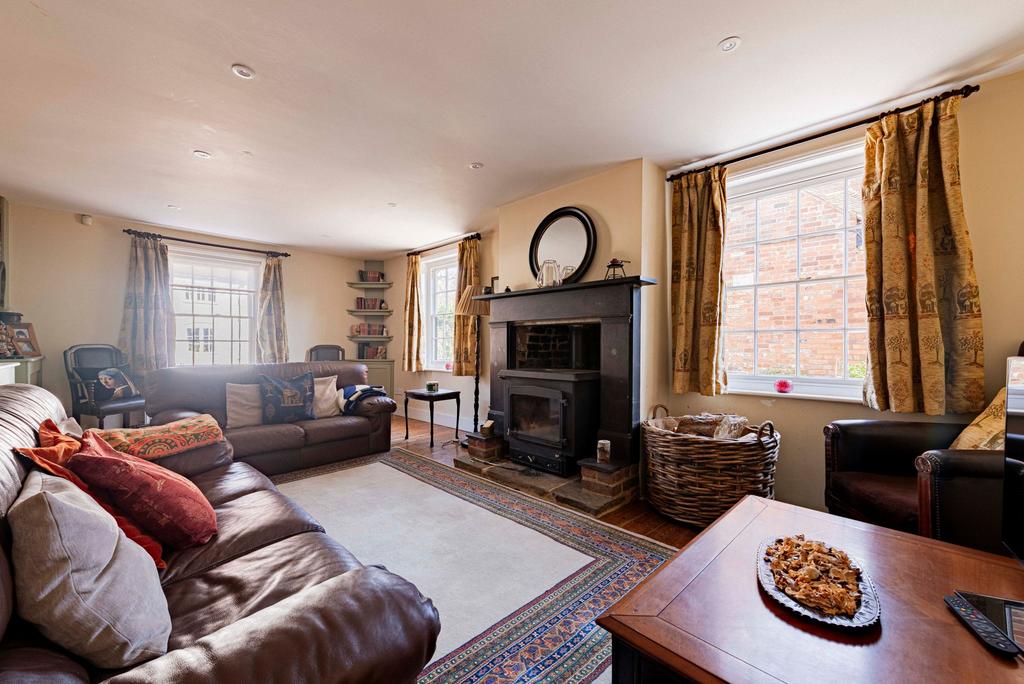 Living Room (1)