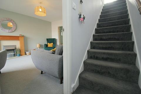 103 Springbank Close, Farsley, Pudsey, LS28 5TP
