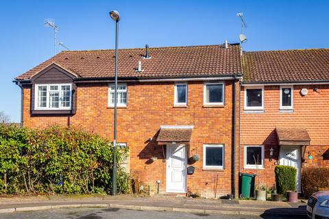 2 bedroom terraced house for sale, St. Sampson Road, Crawley, RH11