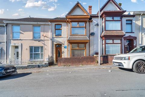 3 bedroom terraced house for sale, Tyisha Road, Llanelli