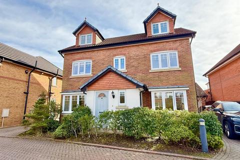 5 bedroom detached house for sale, Monk Close, Macclesfield