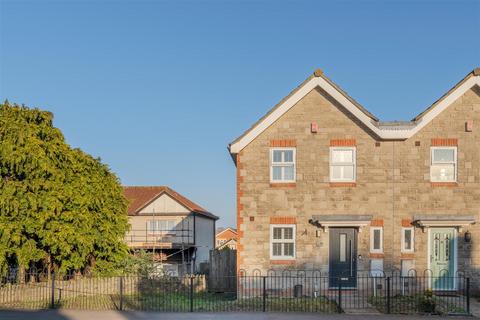 4 bedroom end of terrace house for sale, Tower Road South, Bristol