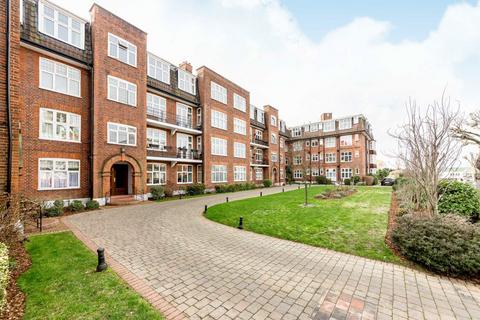 2 bedroom flat to rent, Portsmouth Road, Surbiton KT6