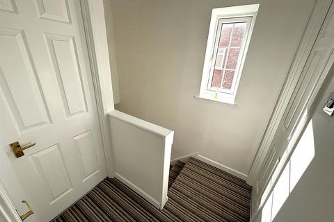37 Waltham Close, Corby, NN17 2YG