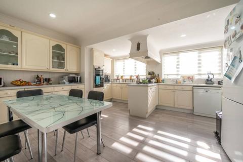 3 bedroom semi-detached house for sale, Southcote Road, Walthamstow, London, E17