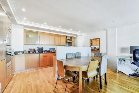 2 bedroom flat for sale, Town Meadow, Brentford