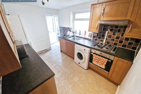 4 bedroom terraced house to rent, Bradley Street, Caerdydd, CF24