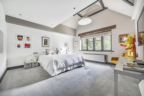 Pine Lodge Pine Grove, London, N20 8LA