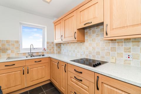 2 bedroom retirement property for sale, First Avenue, Watford, WD25