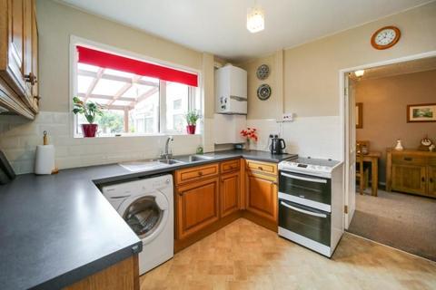 3 bedroom semi-detached house to rent, Peverel Rd, Cambridge, CB5