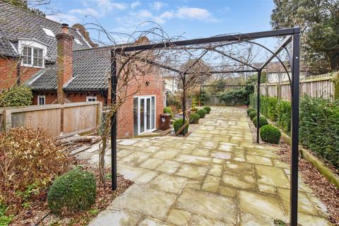 5 bedroom detached house for sale, The Croft, Cromer