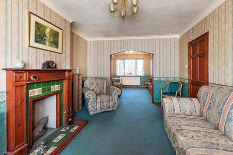 3 bedroom semi-detached house for sale, Faygate Crescent, South Bexleyheath, DA6