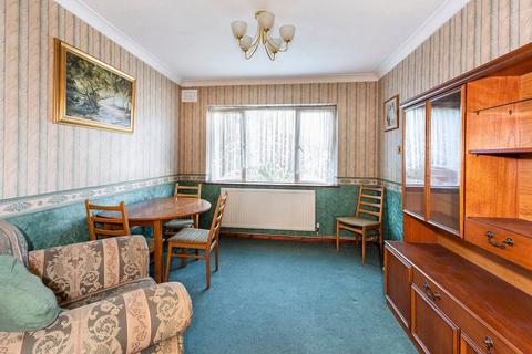 3 bedroom semi-detached house for sale, Faygate Crescent, South Bexleyheath, DA6