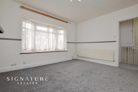 1 bedroom maisonette for sale, St. Albans Road, Watford