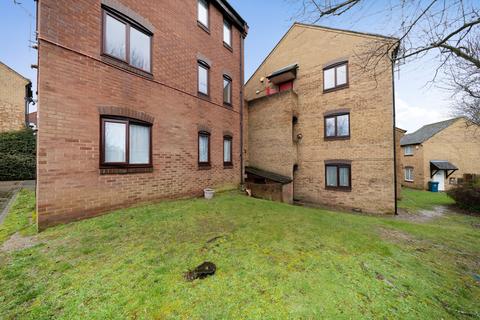 2 bedroom apartment for sale, Badgers Close, Harrow