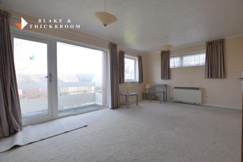 2 bedroom flat for sale, Landseer Court, Carnarvon Road, Clacton-on-Sea