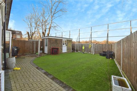 3 bedroom end of terrace house for sale, Gurnays Mead, West Wellow, Romsey, Hampshire