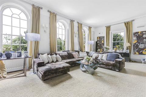 5 bedroom detached house for sale, Sheepcote Dell Road, Holmer Green, High Wycombe, Buckinghamshire, HP15