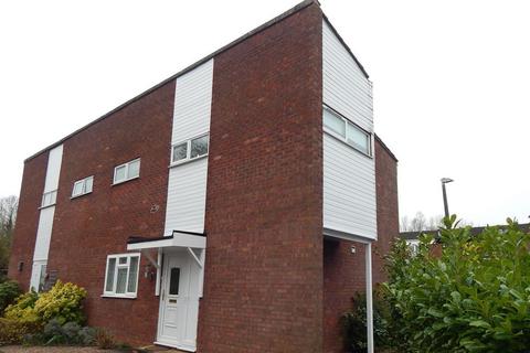 3 bedroom end of terrace house to rent, Pembridge Close, Redditch