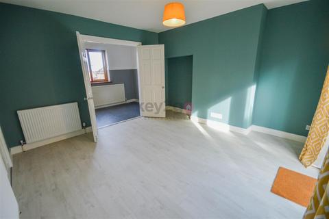 2 bedroom semi-detached house for sale, Dyke Vale Road, Sheffield, S12