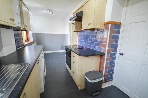 2 bedroom semi-detached house for sale, Dyke Vale Road, Sheffield, S12