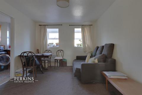 undefined, Southall, UB1