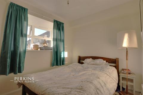 undefined, Southall, UB1