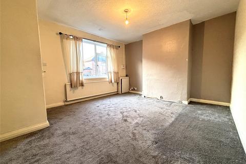 4 bedroom semi-detached house to rent, PARKWAY, Oldham OL9