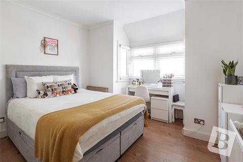 1 bedroom maisonette for sale, Knighton Road, Romford, RM7