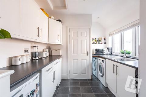 1 bedroom maisonette for sale, Knighton Road, Romford, RM7