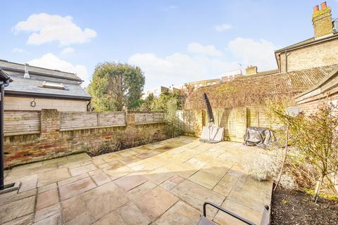 3 bedroom house to rent, Grange Road, Kingston Upon Thames, Surrey, KT1