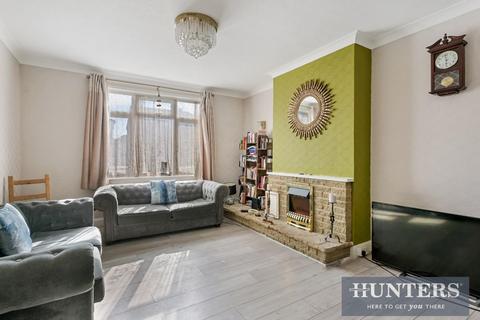 5 bedroom semi-detached house for sale, Heath Road, Hounslow