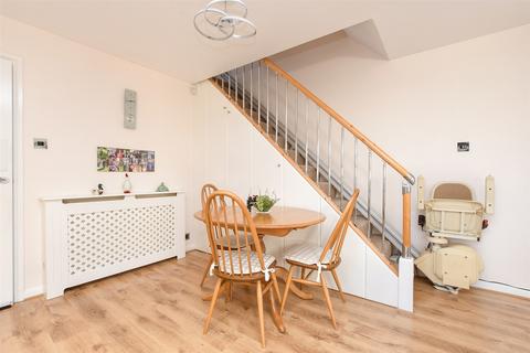 30 Harptree Drive, Chatham, ME5 0TH