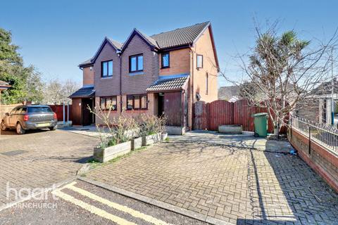 3 bedroom semi-detached house for sale, Halcyon Way, Hornchurch