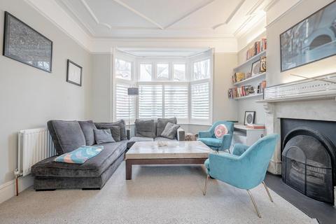 6 bedroom end of terrace house for sale, Fernwood Avenue, London