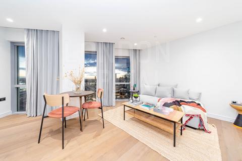 Studio to rent, Cutter Lane, London, SE10