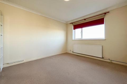 34 Arcadia Road, Burnham-on-crouch, CM0 8EF
