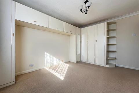 34 Arcadia Road, Burnham-on-crouch, CM0 8EF