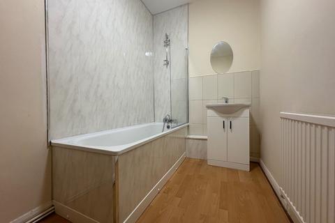 2 bedroom flat to rent, Canning Street, Cwm, Ebbw Vale