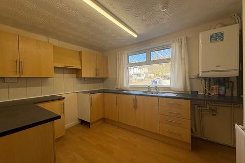 2 bedroom flat to rent, Canning Street, Cwm, Ebbw Vale
