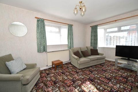 2 bedroom bungalow for sale, Clyde Road, Gosport