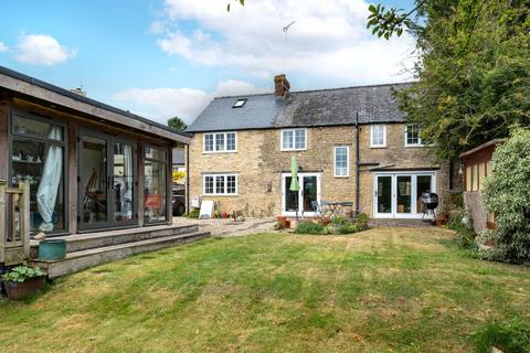 4 bedroom detached house for sale, Mill Street, Islip, OX5