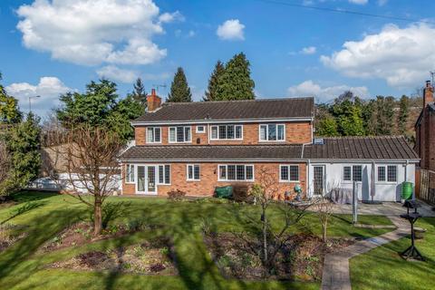 Birmingham Road, Marlbrook, Bromsgrove, Worcestershire, B61